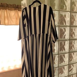 Black and white dress